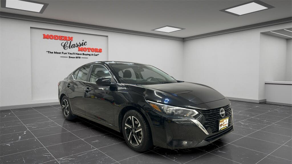 2024 Nissan Sentra SV FWD