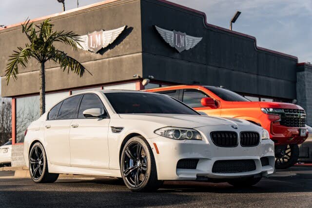 2013 BMW M5 RWD
