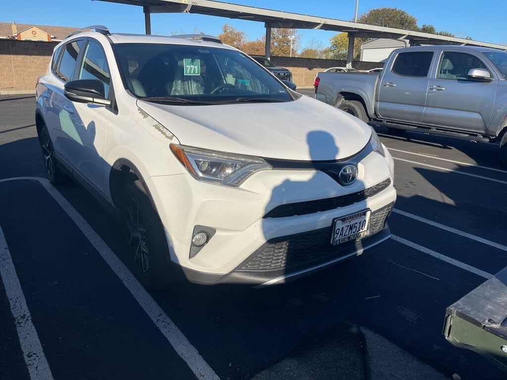 2016 Toyota RAV4 SE AWD