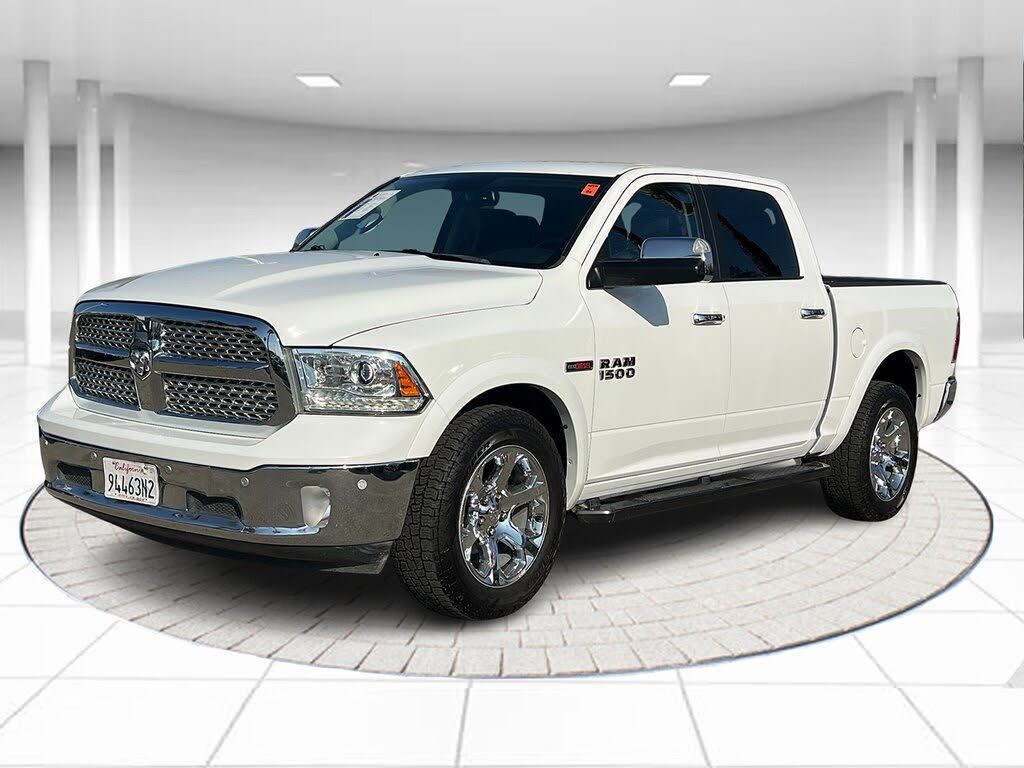 2018 RAM 1500 Laramie Crew Cab 4WD
