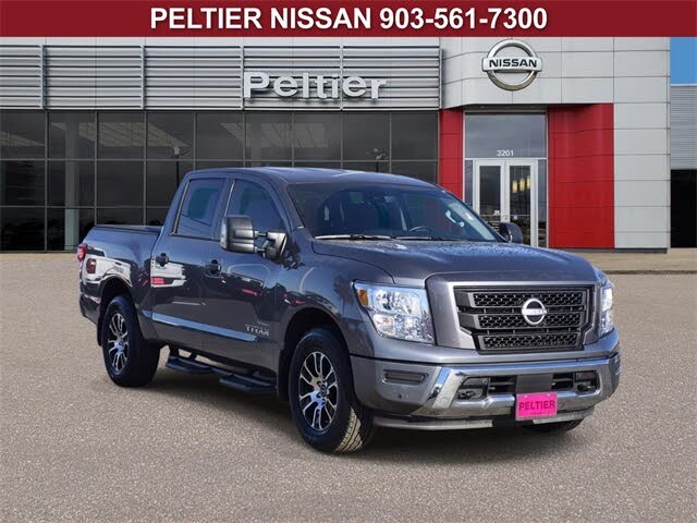 2024 Nissan Titan SV Crew Cab RWD