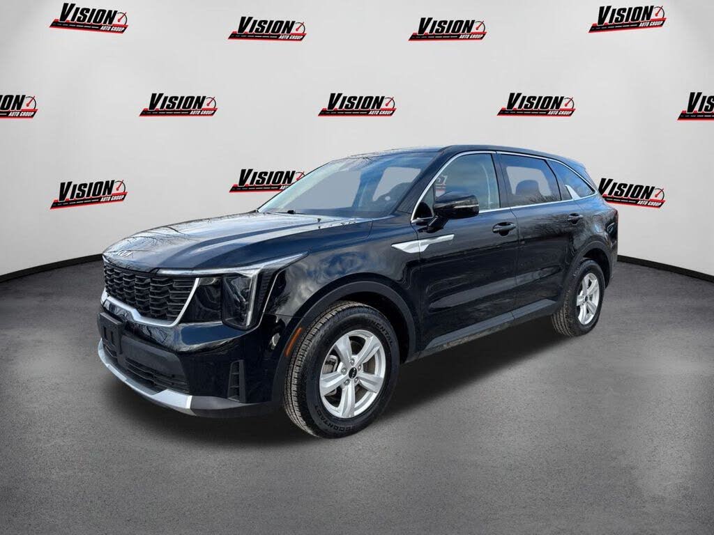 2025 Kia Sorento LX FWD