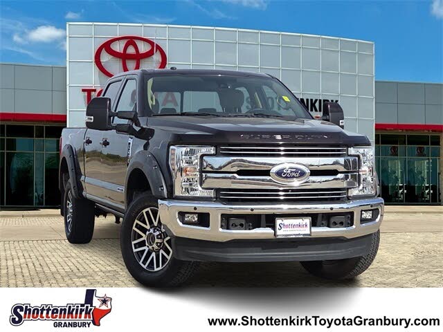 2018 Ford F-250 Super Duty Lariat Crew Cab 4WD