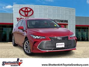Toyota Avalon XLE FWD