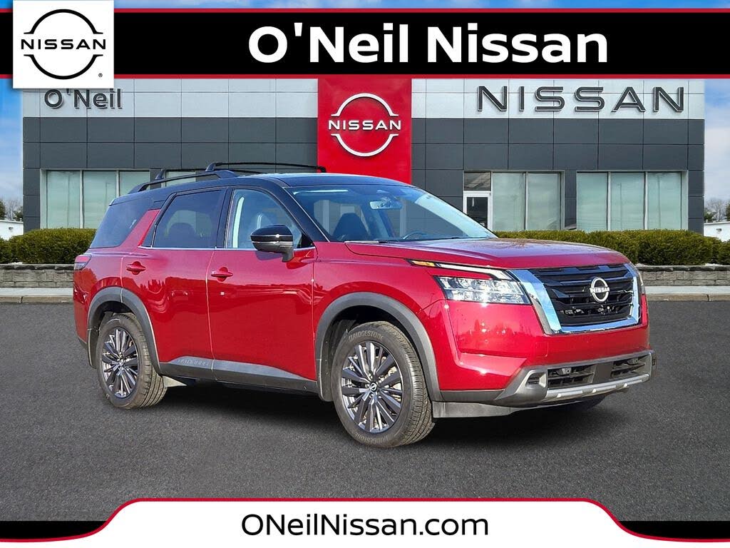2023 Nissan Pathfinder SL 4WD