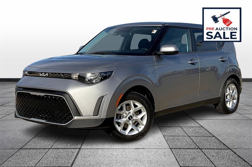 2023 Kia Soul LX FWD