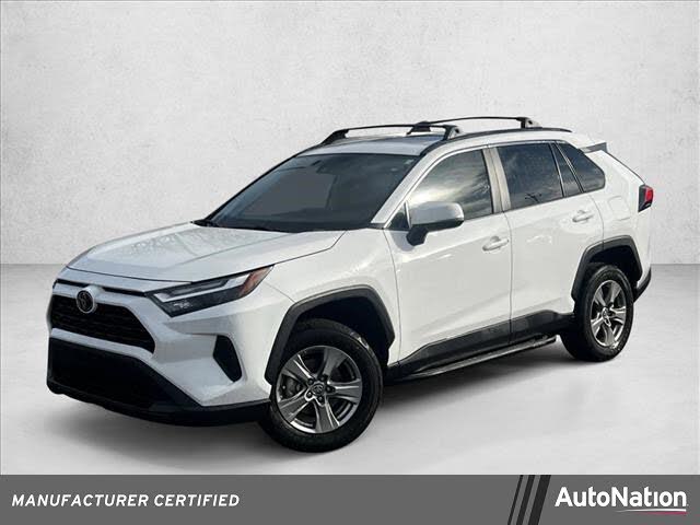 2024 Toyota RAV4 XLE FWD