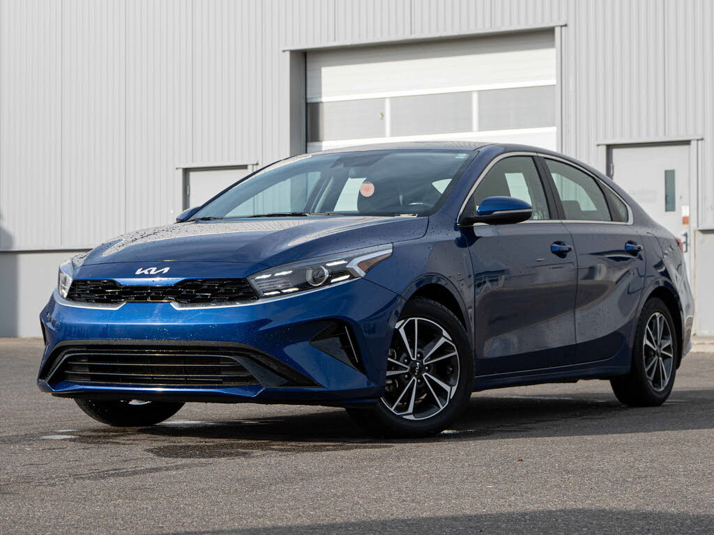 2023 Kia Forte EX FWD