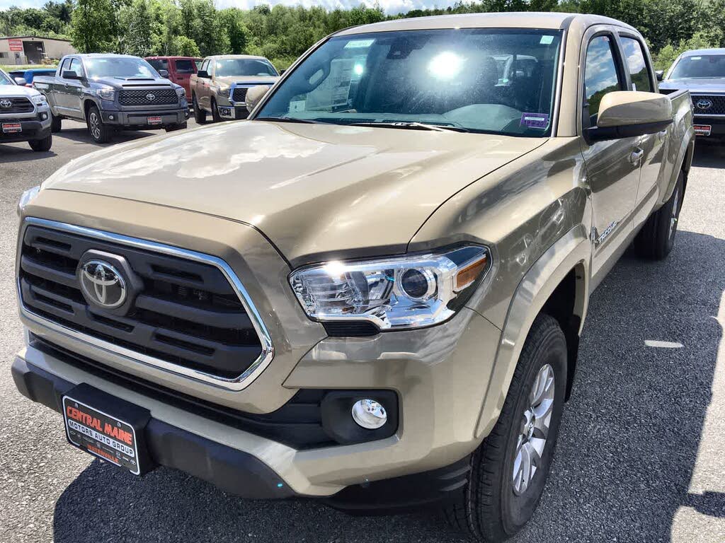 2019 Toyota Tacoma SR5 V6 Double Cab LB 4WD