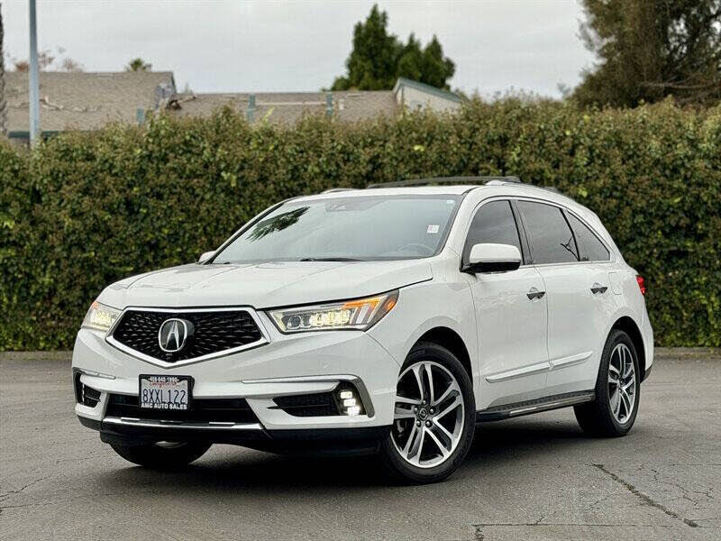 2018 Acura MDX SH-AWD with Advance and Entertainment Package