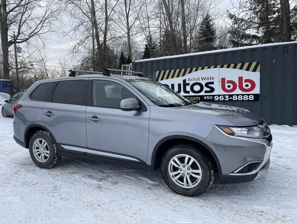 Mitsubishi Outlander ES S-AWC 2016