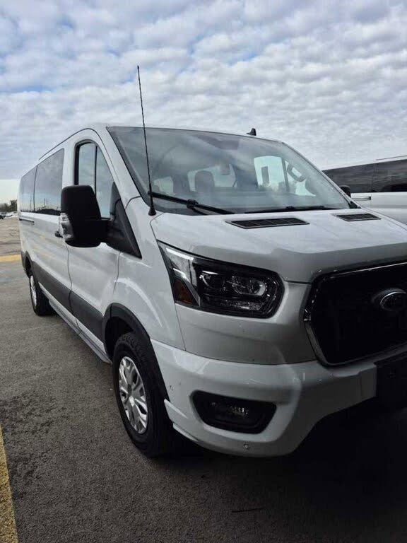 2023 Ford Transit Passenger 350 XLT Low Roof LB RWD