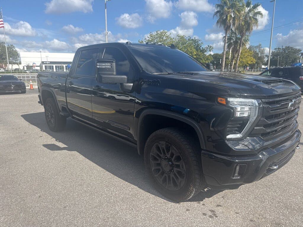 2025 Chevrolet Silverado 2500HD High Country Crew Cab 4WD