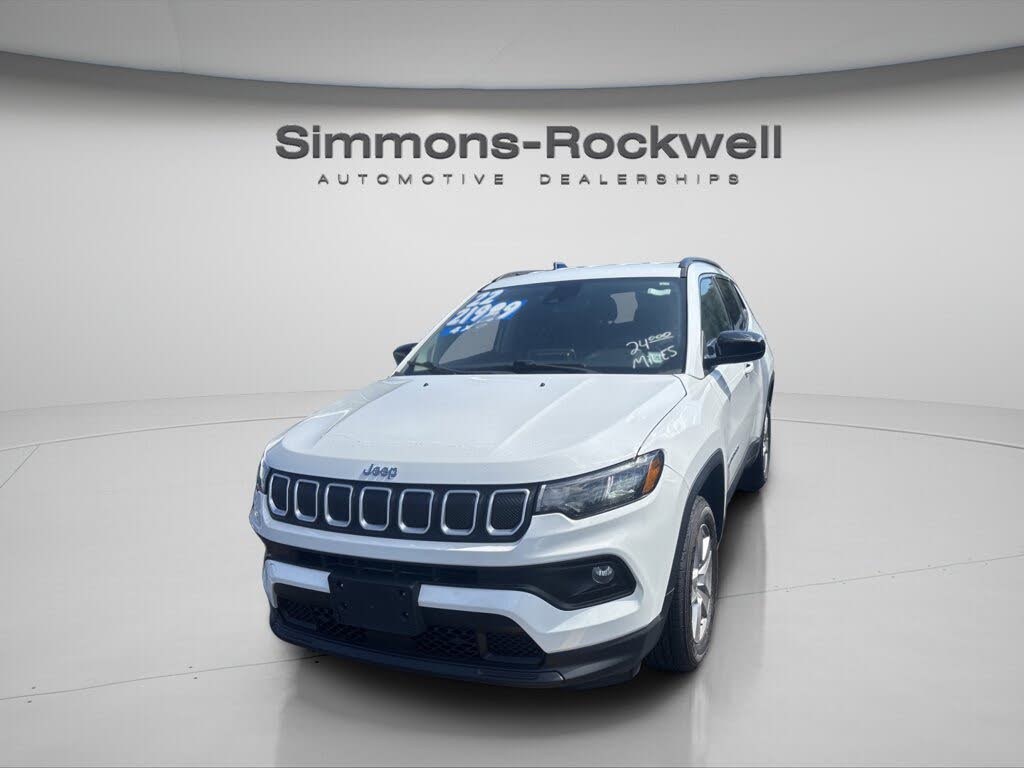 2022 Jeep Compass Latitude 4WD