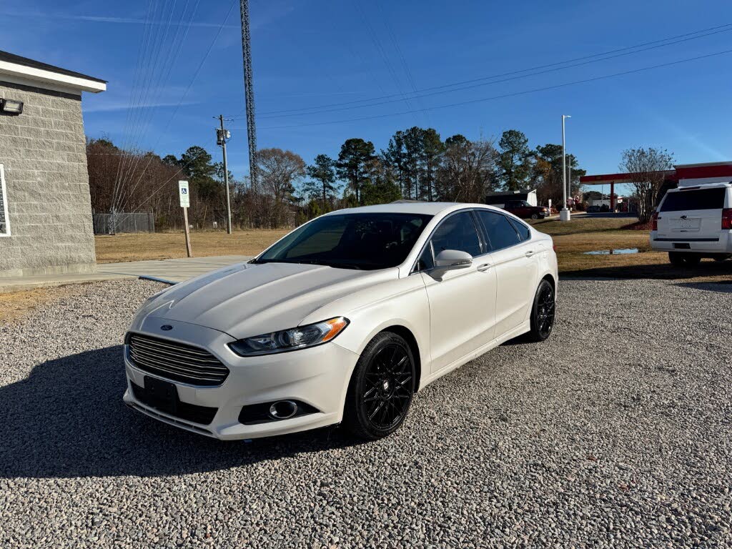 2015 Ford Fusion SE