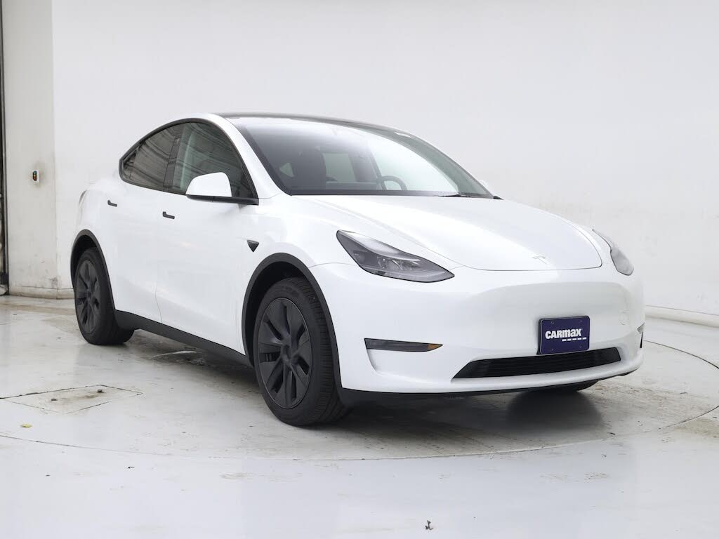 2025 Tesla Model Y Long Range AWD