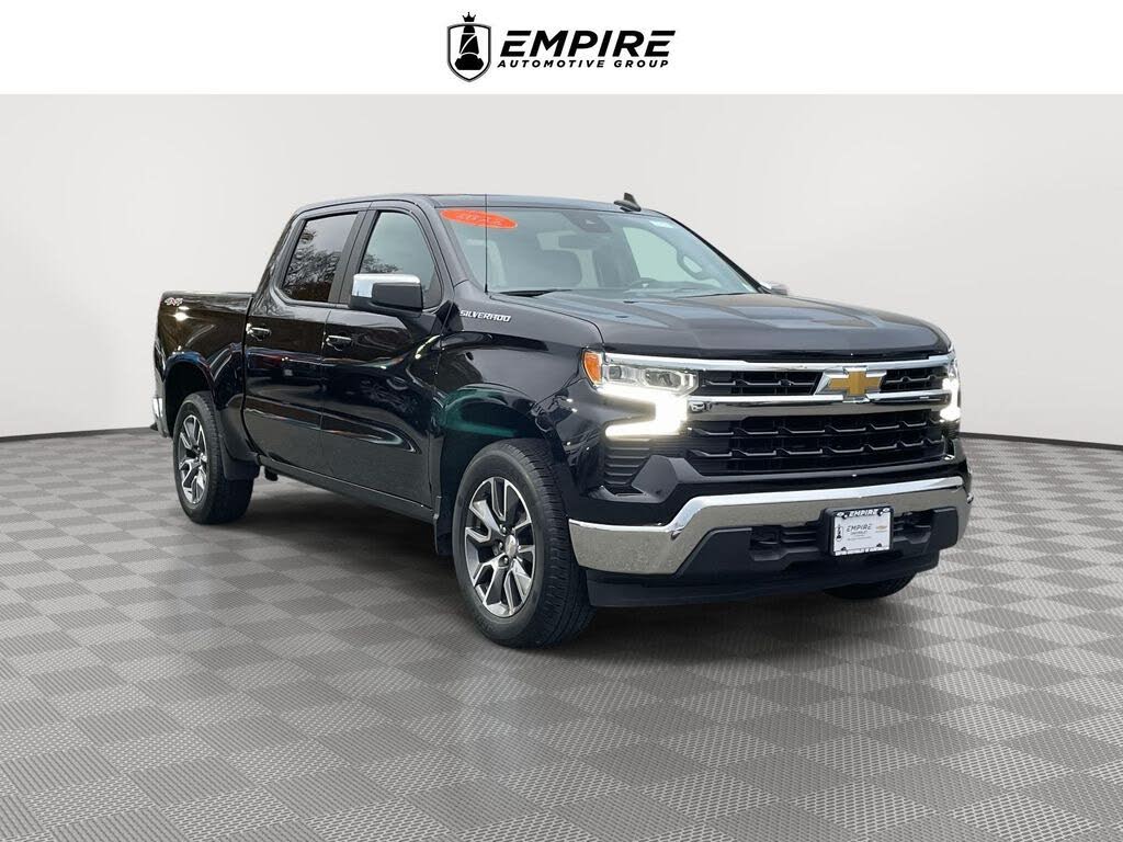 2022 Chevrolet Silverado 1500 LT Crew Cab 4WD
