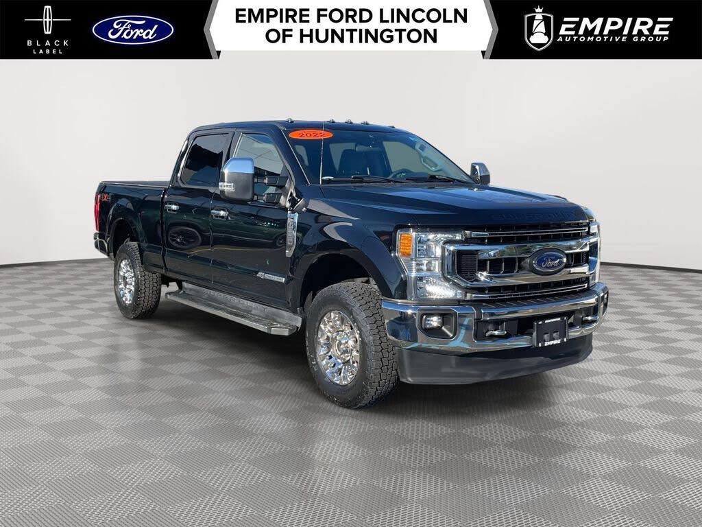 2022 Ford F-250 Super Duty XLT Crew Cab 4WD