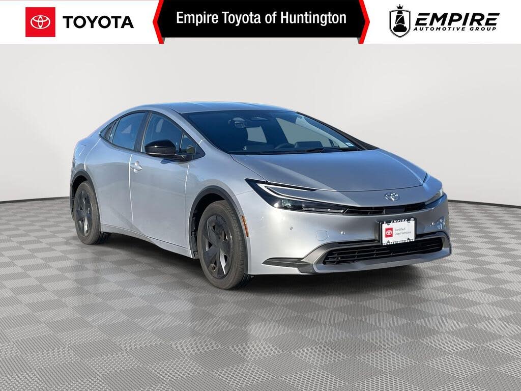 2024 Toyota Prius Prime SE FWD