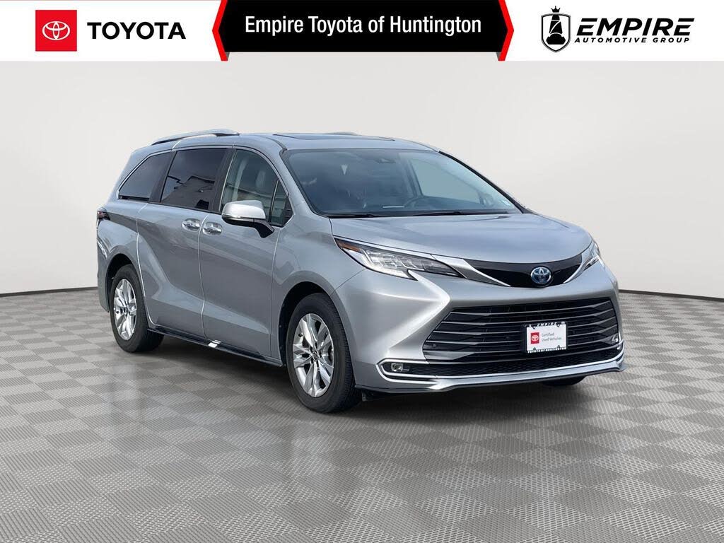 2024 Toyota Sienna Limited 7-Passenger AWD