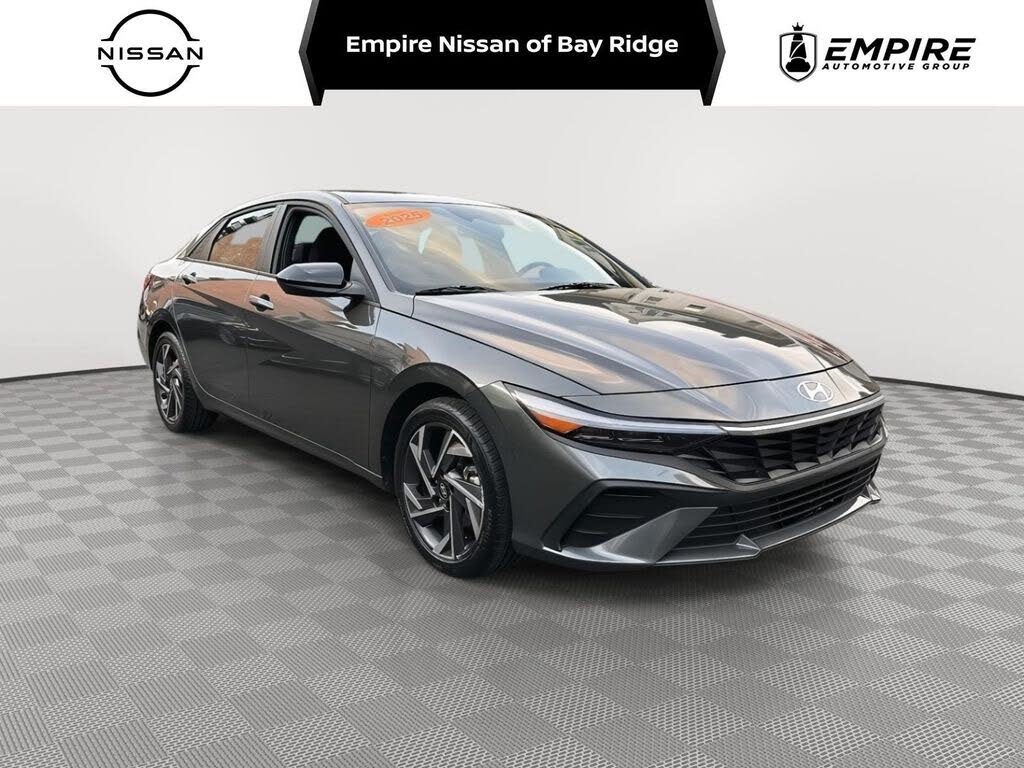 2025 Hyundai Elantra SEL Sport FWD