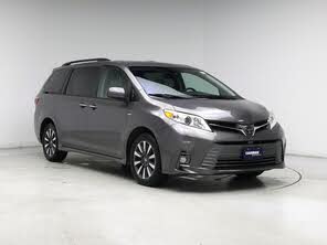 Toyota Sienna XLE 7-Passenger AWD