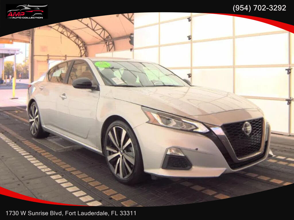 2022 Nissan Altima 2.5 SR FWD