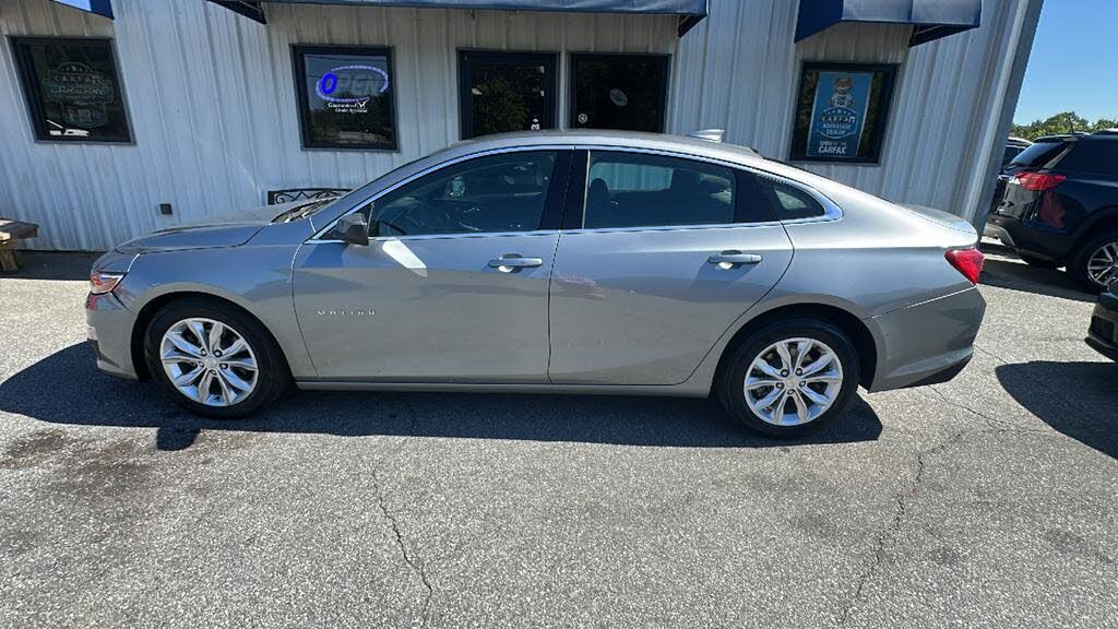 2023 Chevrolet Malibu LT with 1LT FWD