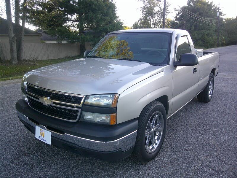 2007 Chevrolet Silverado Classic 1500 LS RWD