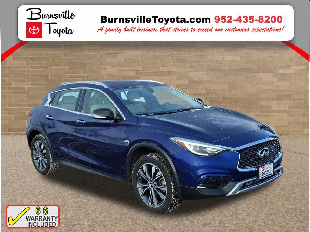 2018 INFINITI QX30 Luxury AWD