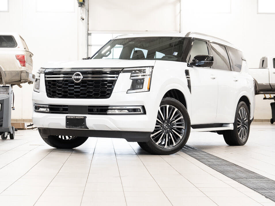 Nissan Armada Platinum Reserve 4WD 2025