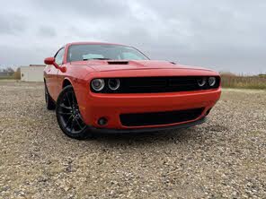 Dodge Challenger SXT AWD