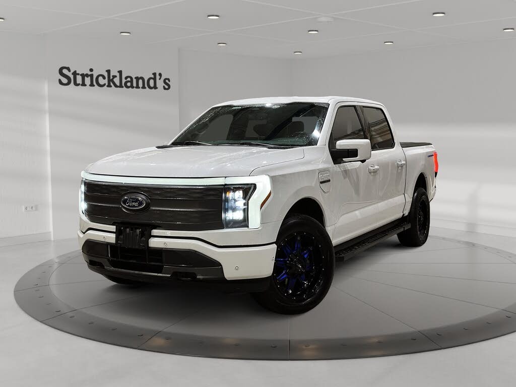 2023 Ford F-150 Lightning Lariat SuperCrew AWD