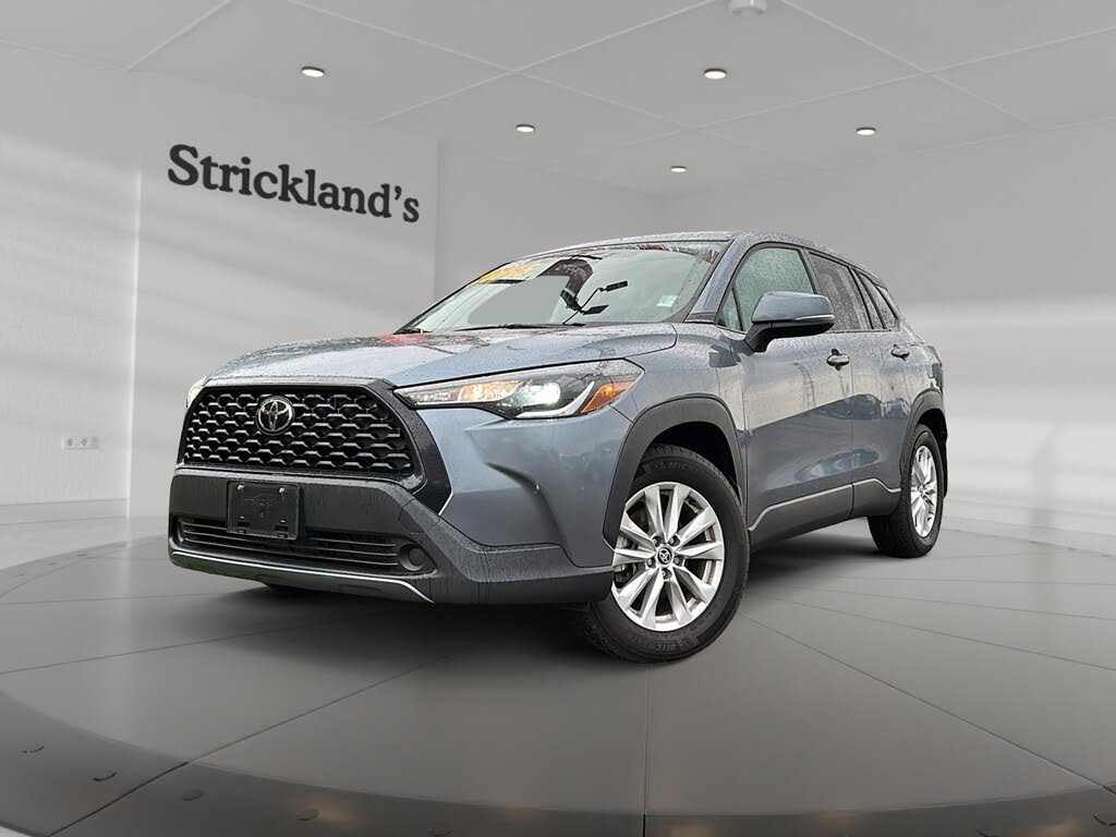 2023 Toyota Corolla Cross LE AWD