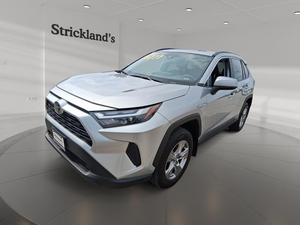 Toyota RAV4 XLE AWD 2023