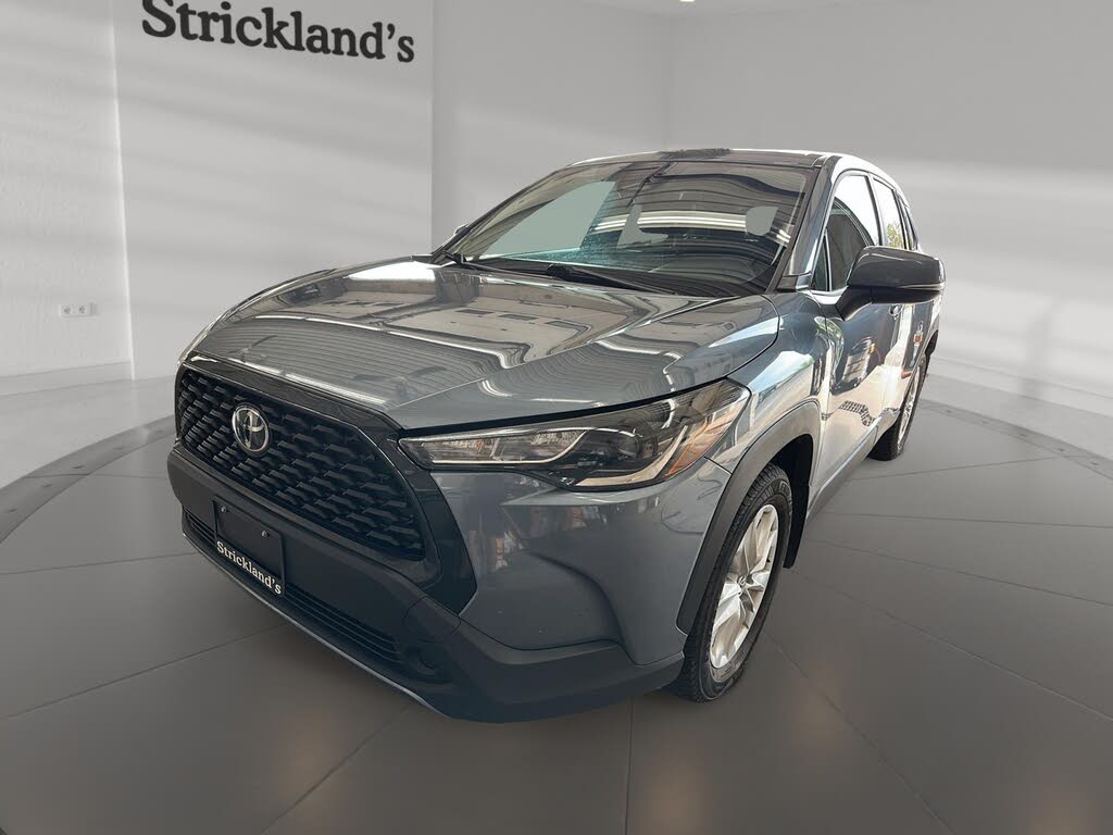 2024 Toyota Corolla Cross LE AWD
