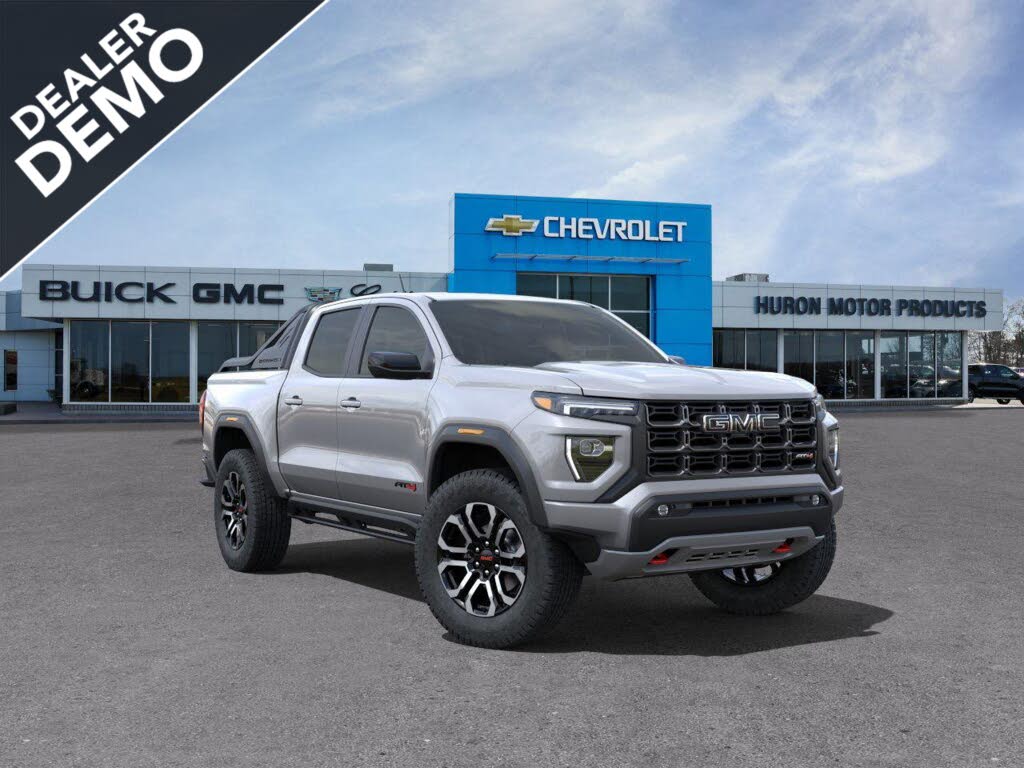 2025 GMC Canyon AT4 Crew Cab 4WD