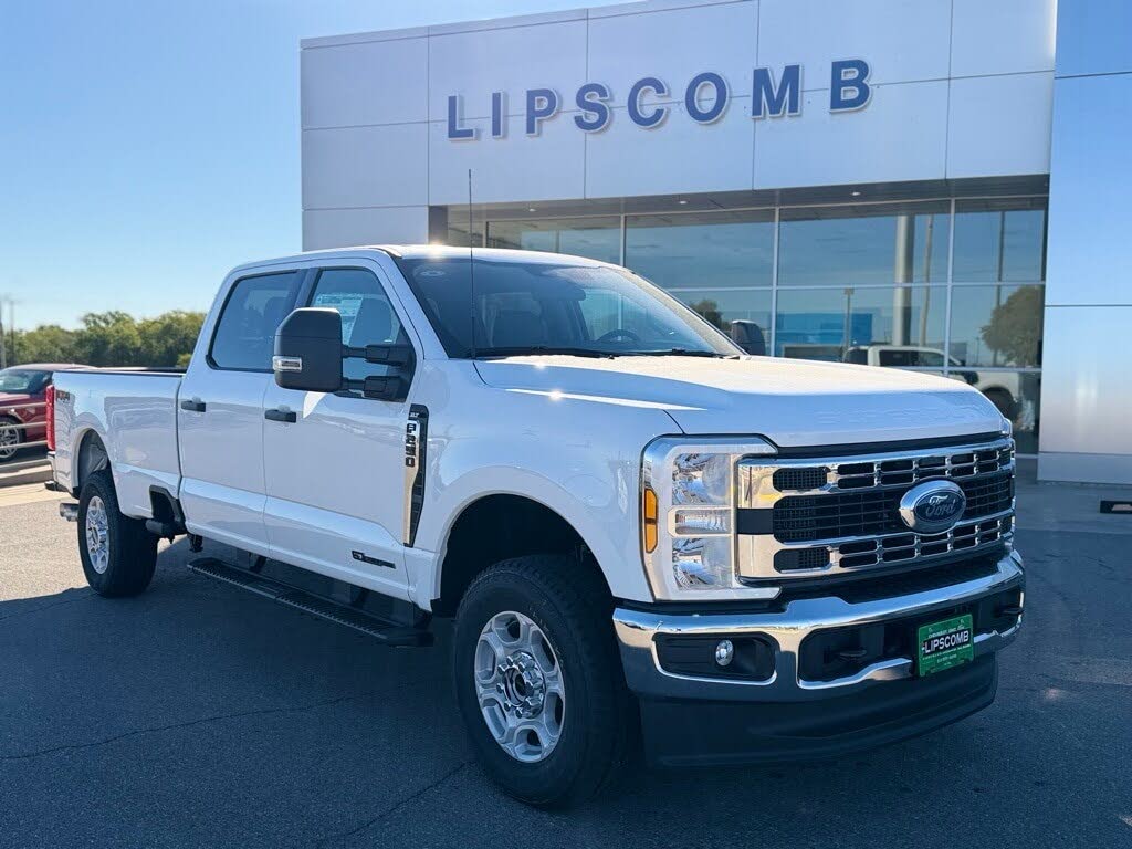 2026 Ford F-250 Super Duty XLT Crew Cab 4WD