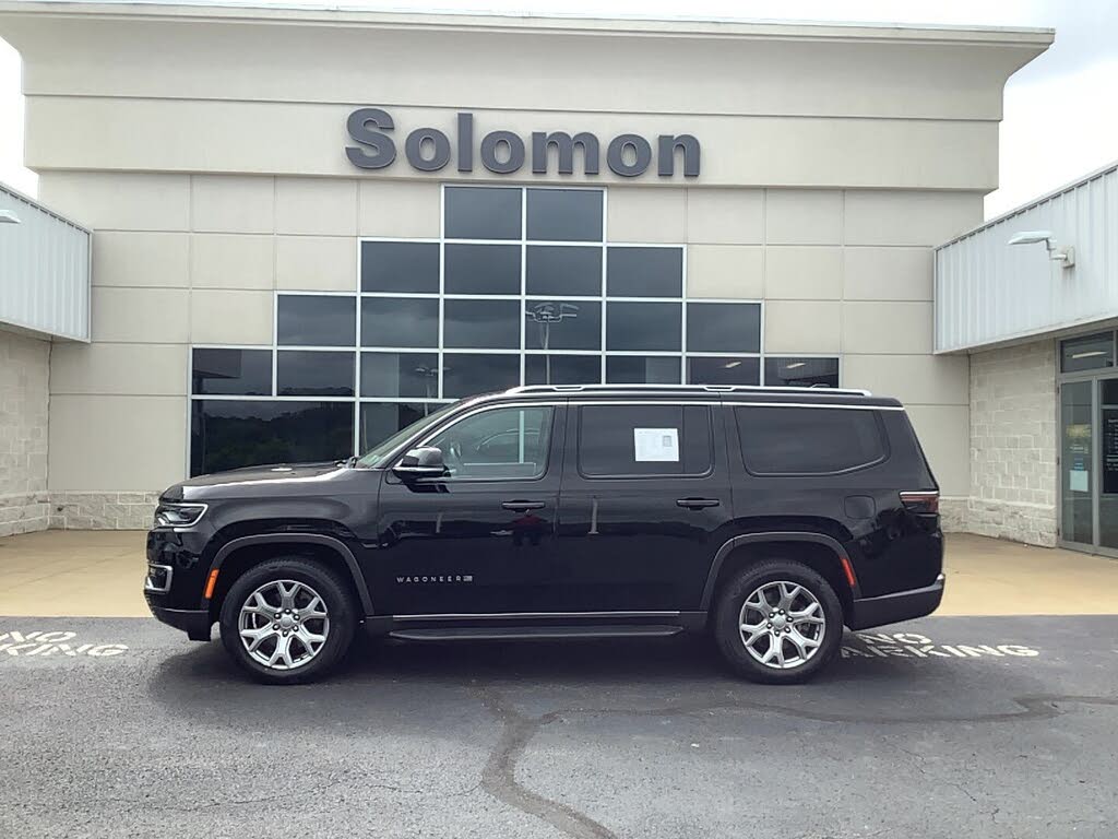 2022 Jeep Wagoneer Series II 4WD