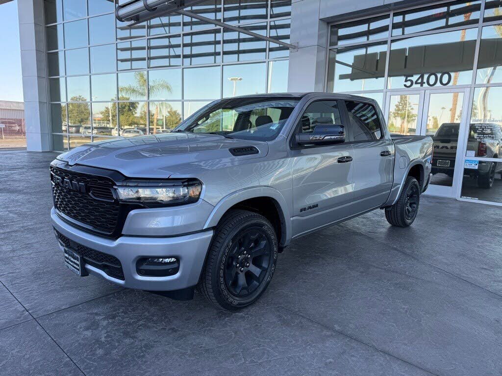 2025 RAM 1500 Big Horn Crew Cab 4WD