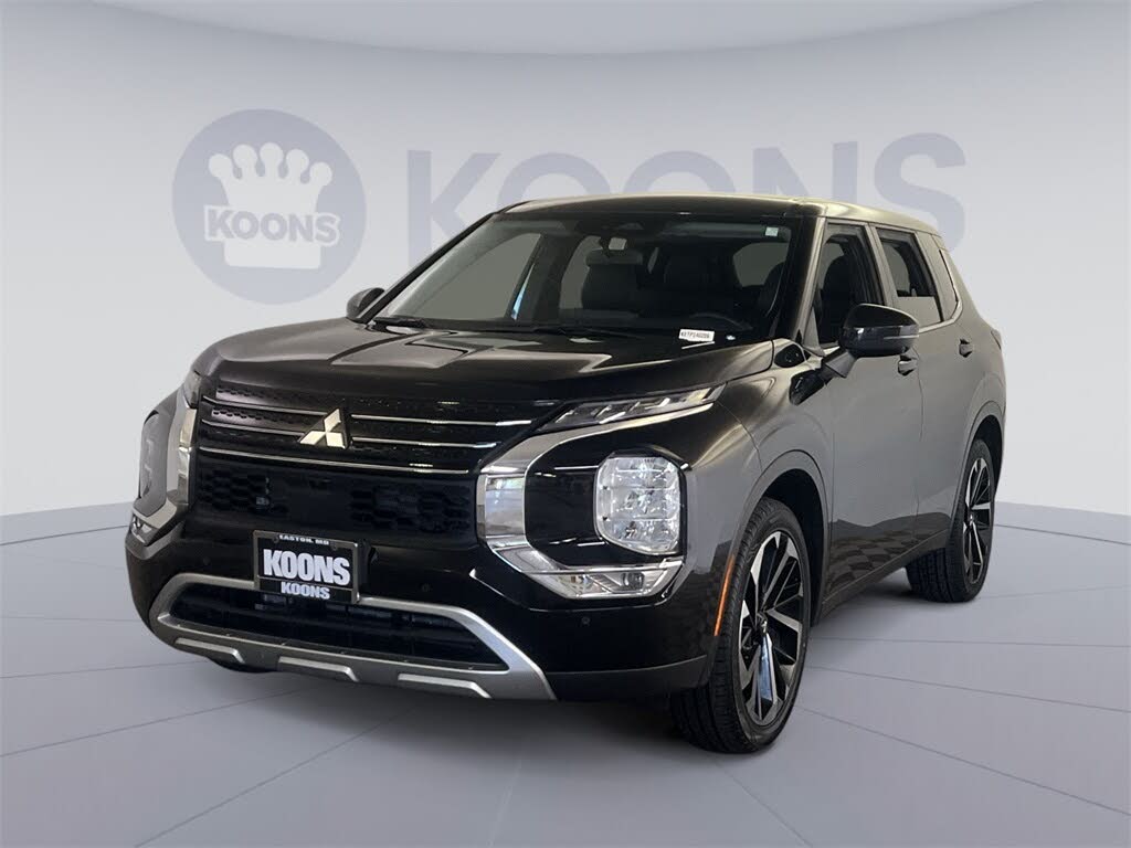 2024 Mitsubishi Outlander SE Black Edition FWD