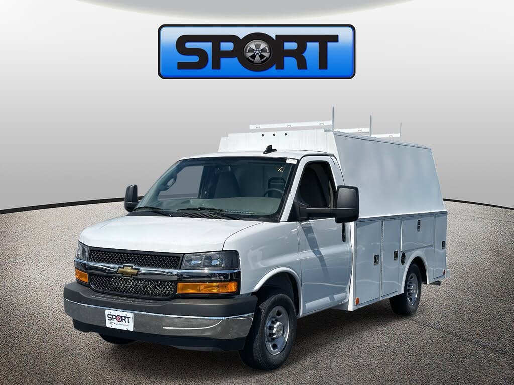 2024 Chevrolet Express Chassis 3500 Cutaway 139