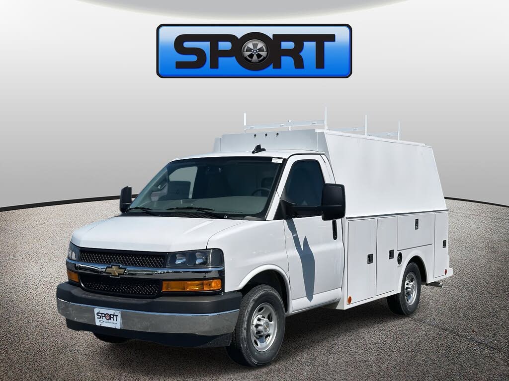 2024 Chevrolet Express Chassis 3500 Cutaway 139