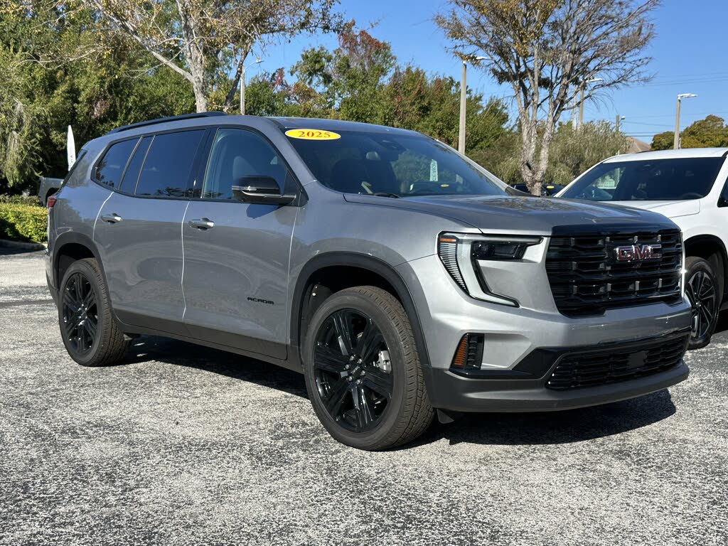 2025 GMC Acadia Elevation FWD