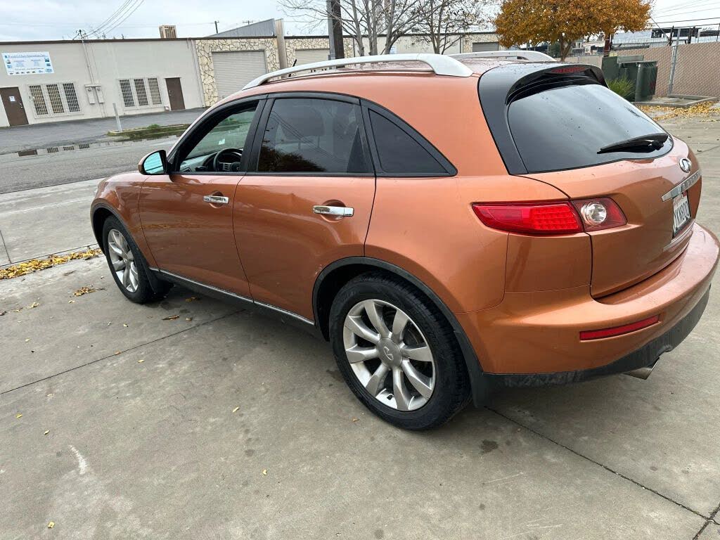2004 INFINITI FX35 AWD