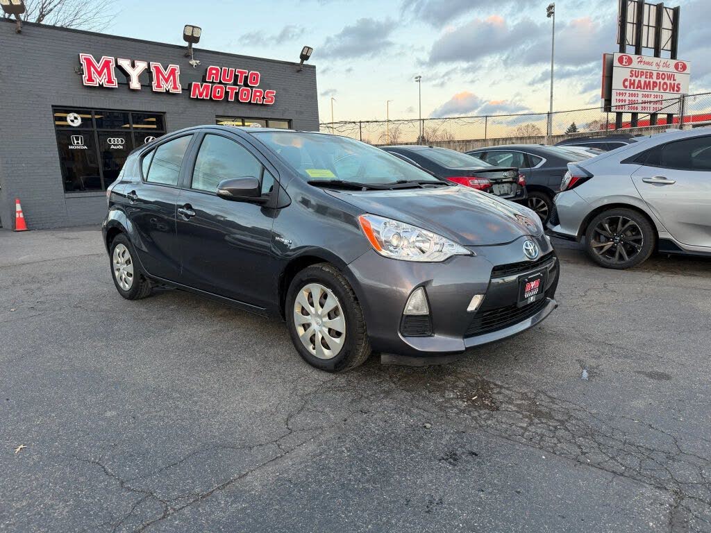 2012 Toyota Prius c Three