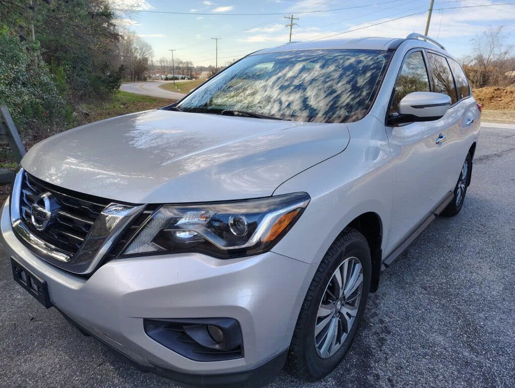 2018 Nissan Pathfinder SV 4WD