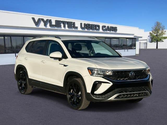2023 Volkswagen Taos SE 4Motion