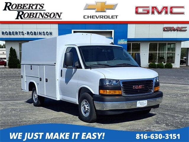 2025 GMC Savana Chassis 3500 139 Cutaway RWD