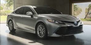 Toyota Camry Hybrid SE FWD